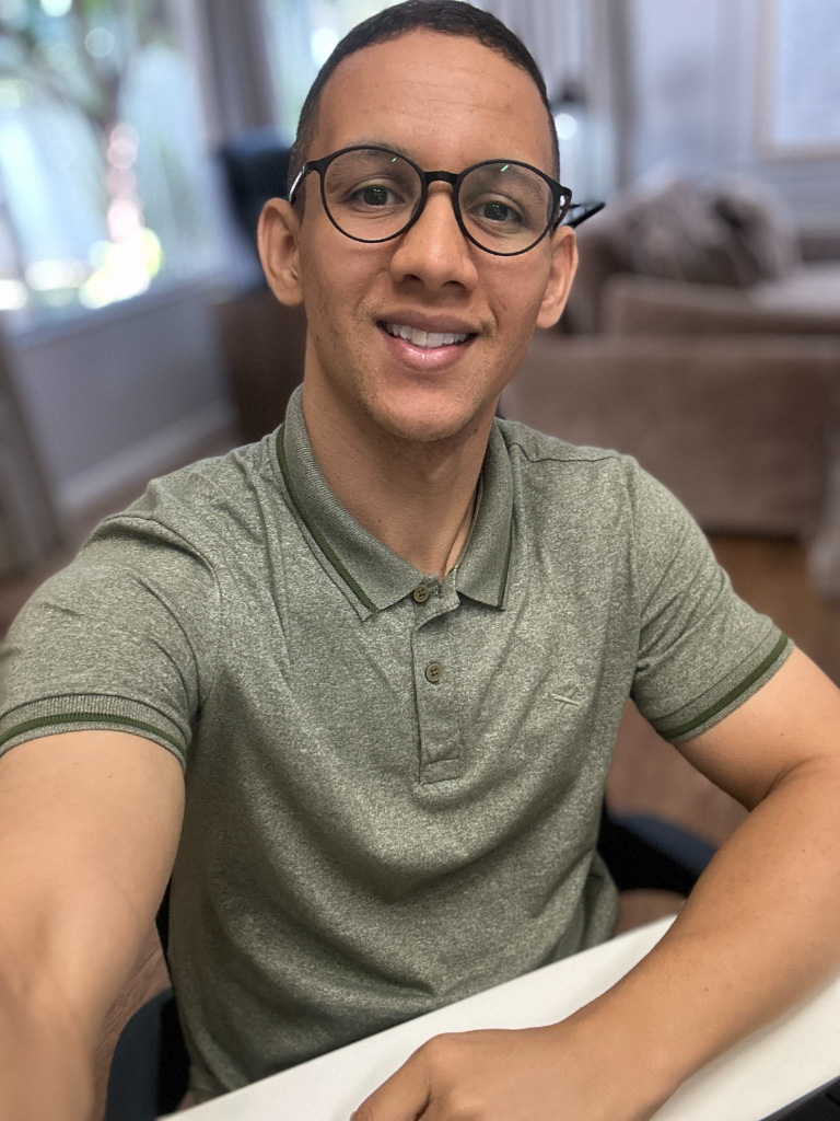 Claudio Roberto Rodrigues Meneses