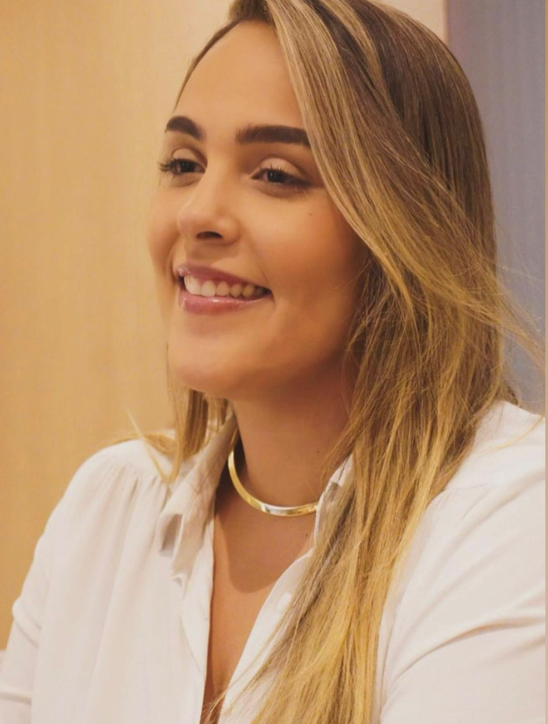Julia Clempi Silva Borges