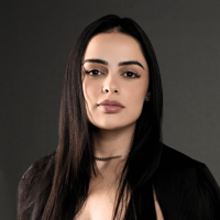 Alyne Polone Silvares