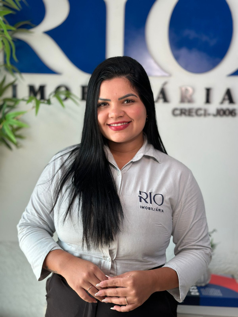 Livia Janini Holanda do Santos